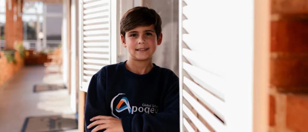 Estudante dos Anos Iniciais do Apogeu Global School